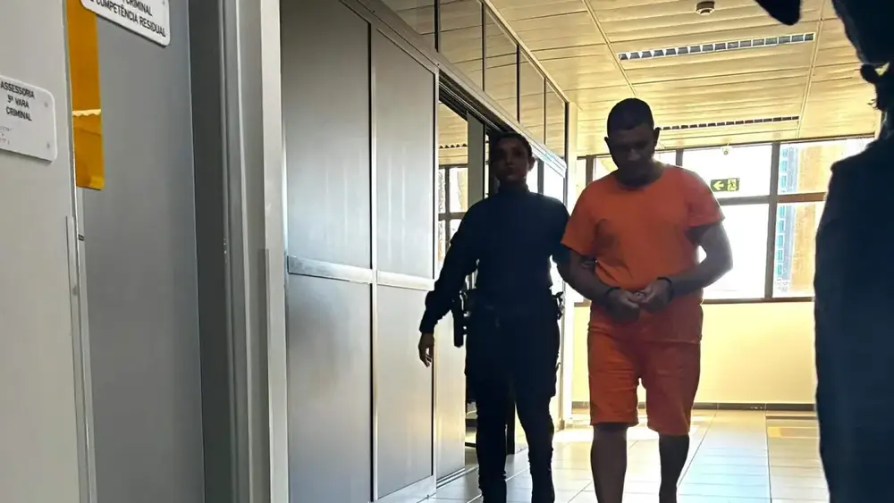 Acusado de matar PM pioneira dá versão pela 1ª vez