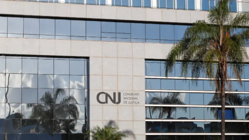 CNJ cria grupo para revisar salários e transparência no Judiciário