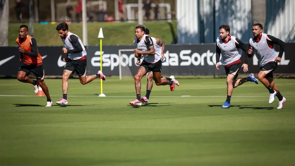 Corinthians é punido pela Fifa e não pode registrar jogadores