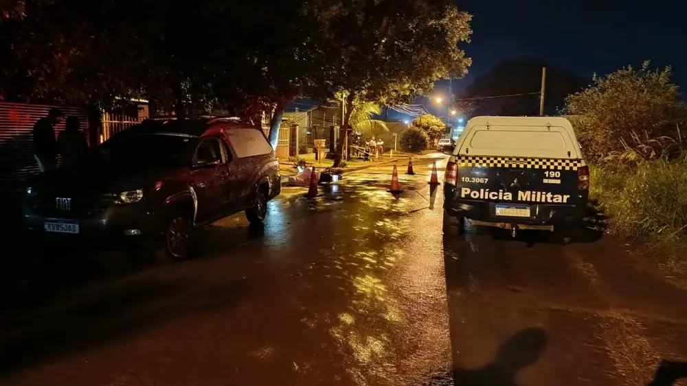 Jovem é executado com 16 tiros enquanto fazia delivery de drogas em MS