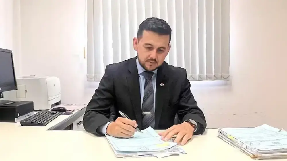 Juiz cita vínculo afetivo para conceder guarda de menina autista agredida