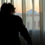 Como o alcoolismo afeta a saúde mental e tende a agravar a depressão
