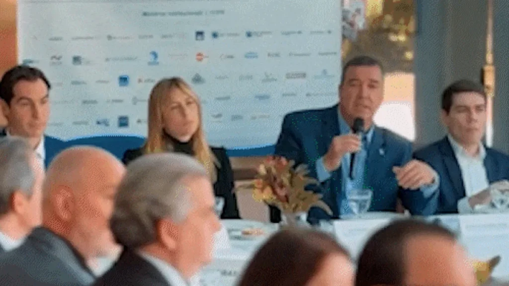Consulesa francesa elogia visão de Riedel para MS